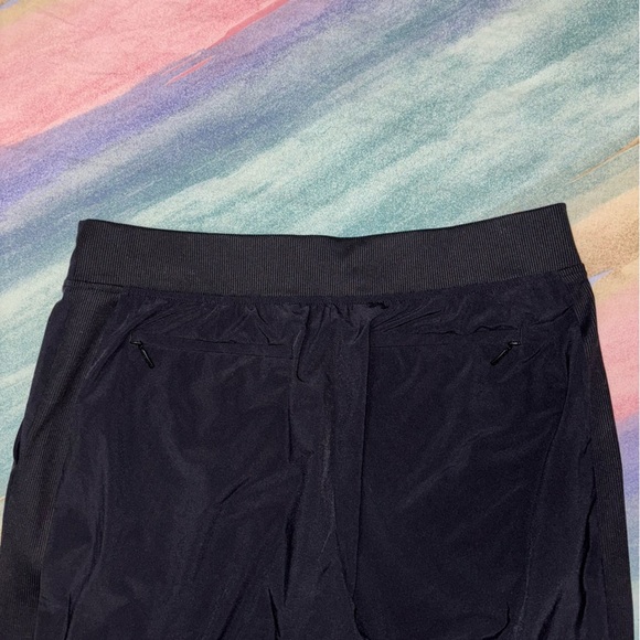 Athleta Brooklyn joggers black size 12 P women’s - Picture 5 of 6